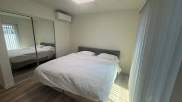 1 bedroom, iron/ironing board, WiFi, bed sheets