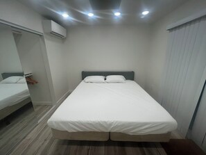 Room - Luxurious Santa Monica retreat (Santa Monica)