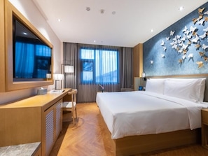 Desk, free WiFi - Crystal Hotel Qingdao Jimo Ancient City (Qingdao)