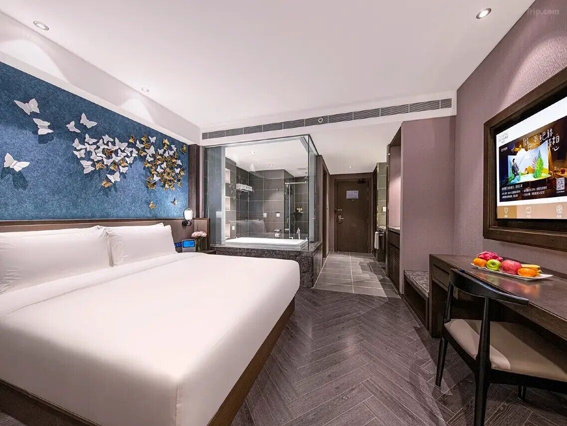In-room safe, laptop workspace, blackout curtains, soundproofing