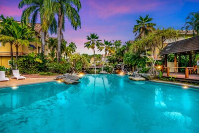 Lyra Lakes Resort Escape with Pool, BBQ & Tennis Court