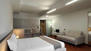 1 多间卧室、熨斗/熨衣板、WiFi、床单