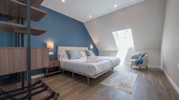 Superior Duplex | Egyptian cotton sheets, premium bedding, laptop workspace