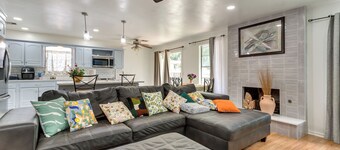 Bring Your Pets! Family-Friendly Escape in Edmond