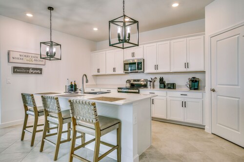 Resort Golf Living: New Home, Elite Club Perks