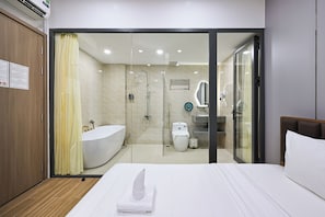 Quarto triplo | Wi-Fi de cortesia, roupa de cama
