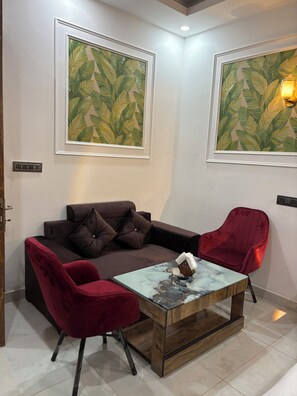 Living area - The Arlo Northeye 649 | Couple Friendly Stay in central Noida | Self Check-in (Noida)