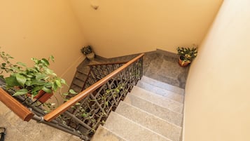 Apartment | Bahagian dalam