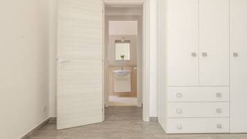 Apartment | Bathroom