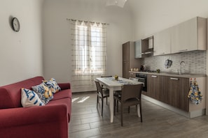 Apartment | Bahagian dalam