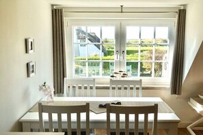 Dining - Beach House Apartment 4 (Westerland\/ Sylt)