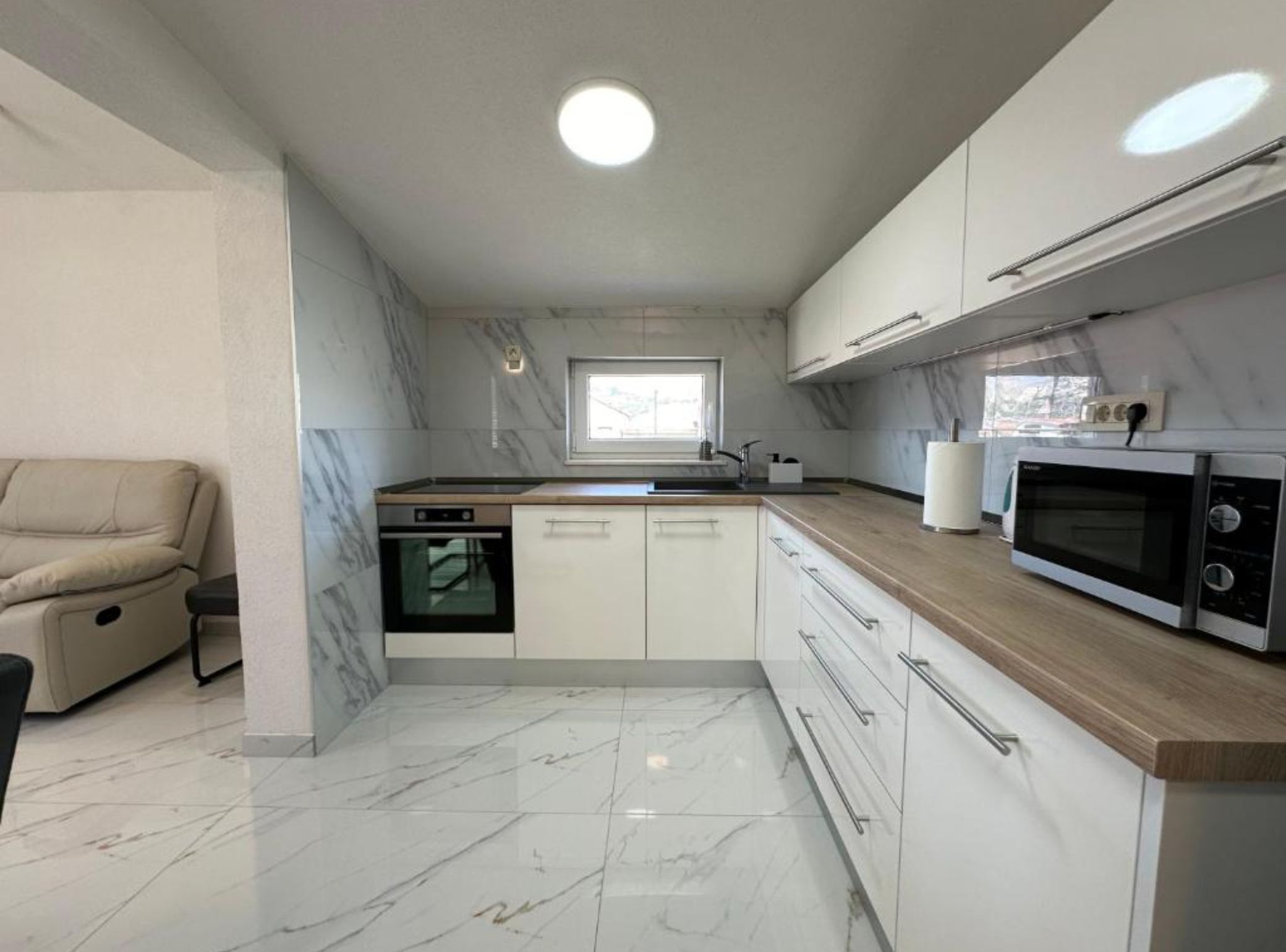 Dobbeltrom (Double Room with Balcony (1)) | Eget kjøkken | Kjøleskap