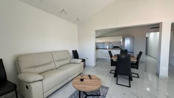 Twin kamer (Twin Room (S2)) | Woonkamer
