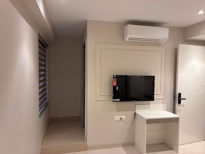 Standard Double Room, City View | Interior - Swarn Hotel (KOLKATA)