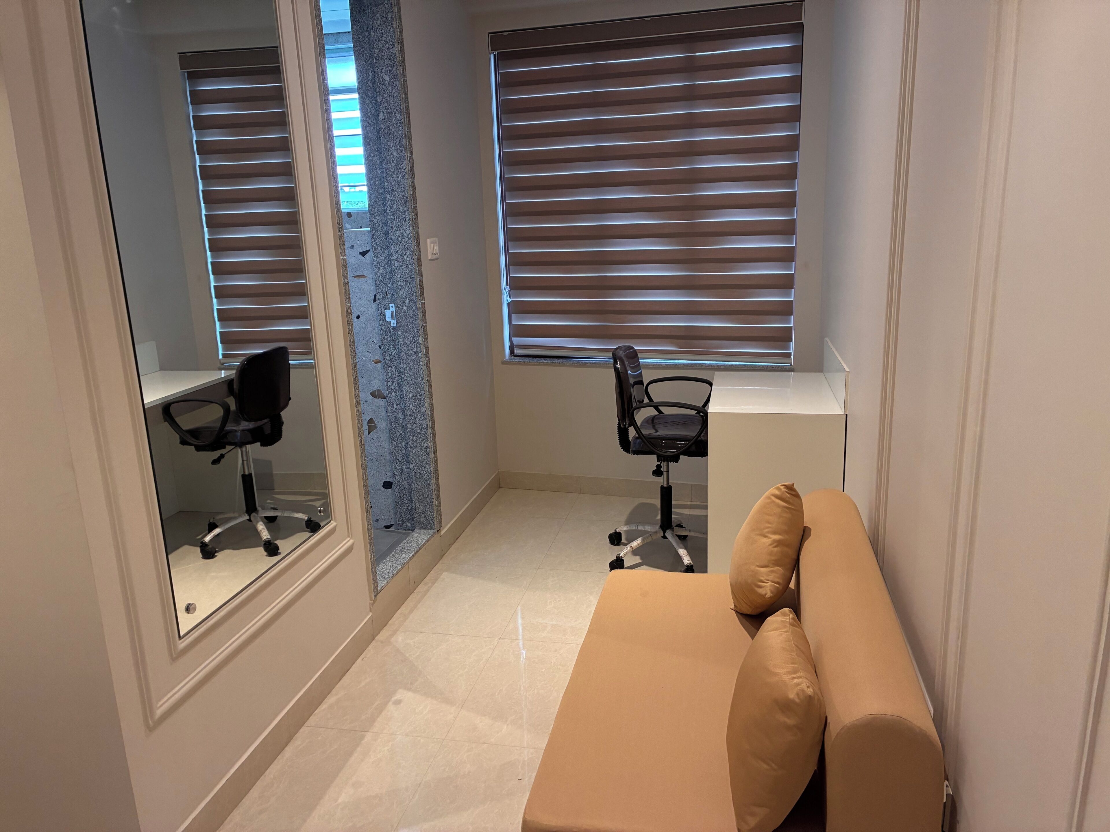Superior Studio, City View | Interior