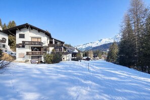 Exterior - 3½-room apartment directly on the ski slope (Lenzerheide/Lai)