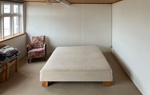 4 bedrooms, free WiFi