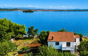 Exterior - Amazing apartment in Tkon with WiFi (Tkon)