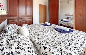 3 Schlafzimmer, Bügeleisen/Bügelbrett, kostenloses WLAN