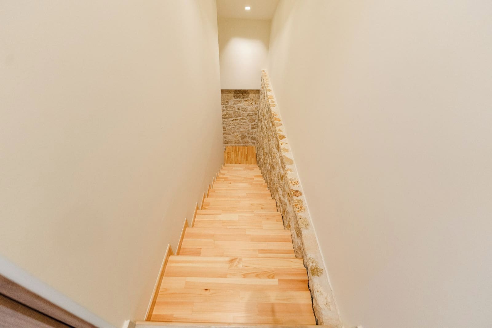 Premium Two-Bedroom Loft Suite | Una cassaforte in camera, tende oscuranti, Wi-Fi gratuito, lenzuola