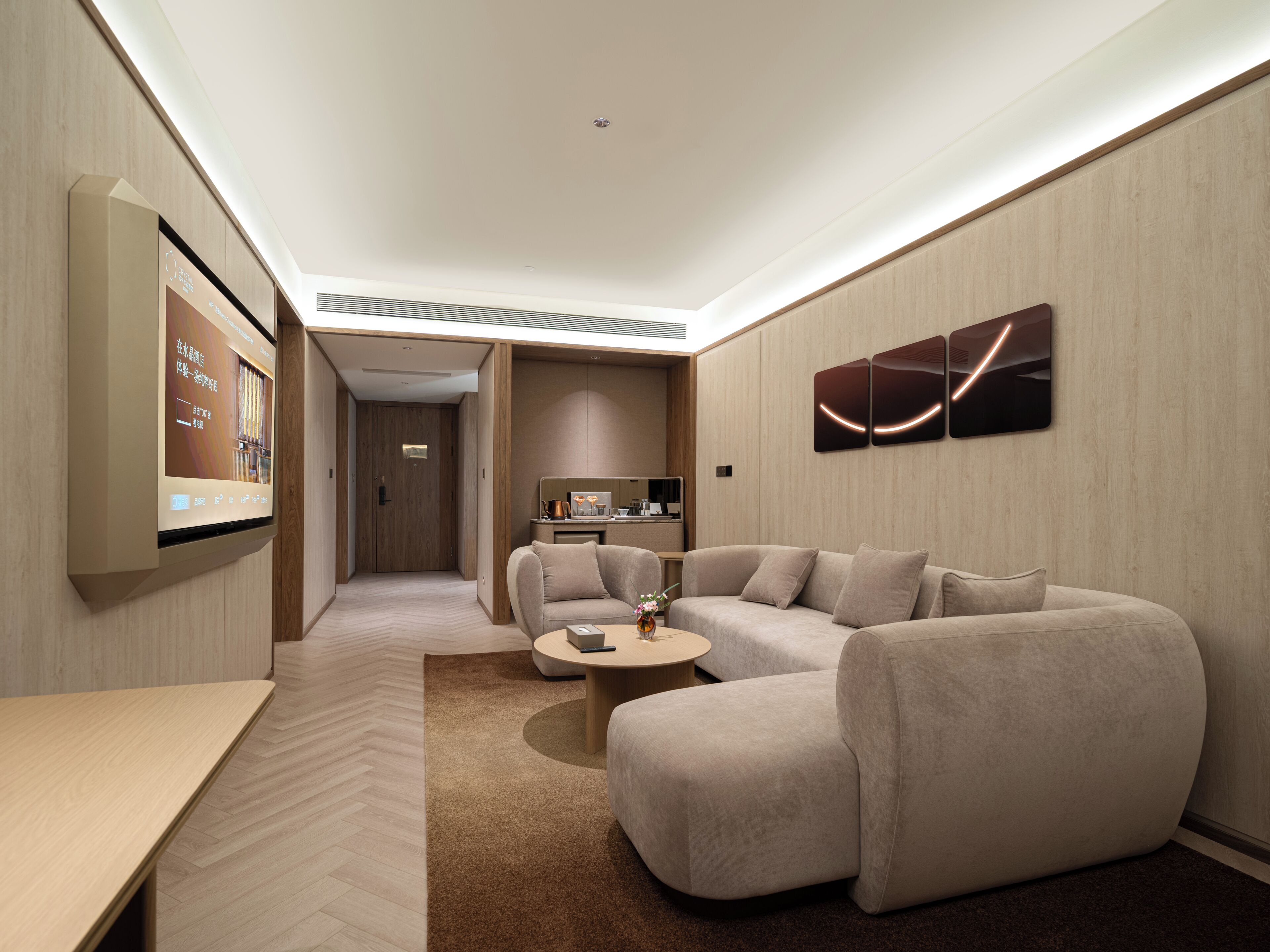 Suite, Non Smoking, Housekeeping | Premium bedding, down duvets, free minibar, free WiFi