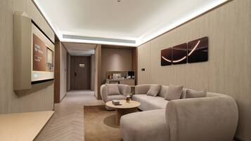 Suite, Non Smoking, Housekeeping | Premium bedding, down duvets, free minibar, free WiFi