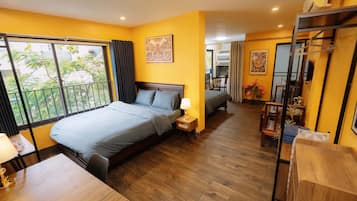 2 bedrooms, desk, iron/ironing board, free WiFi