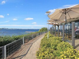 Elite Apartment, 3 Bedrooms | Water view