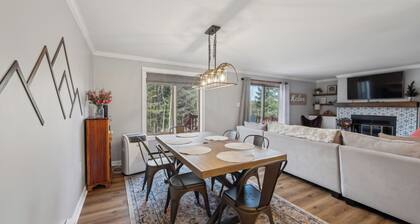 Covered Heated Pool + Recreation Center | Gore Mtn Nearby | Twin Fawns