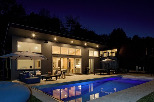 Secluded Hudson Valley Retreat Near New Paltz With Heated Pool, Hot Tub, Meadow Views & Three Renovated Buildings for Luxury Monthly Stays