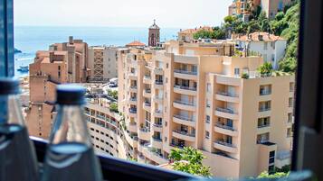 Superior Studio, Air conditioning, Partial Sea View | In-room safe, iron/ironing board, free WiFi