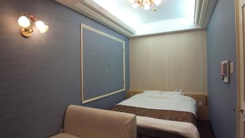Standard Double Room | Free WiFi