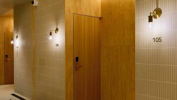 Standard Double Room | WiFi (free), bed sheets