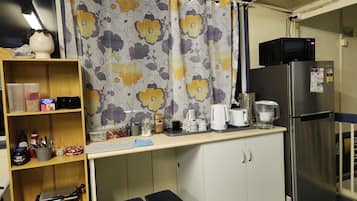 Shared kitchen facilities