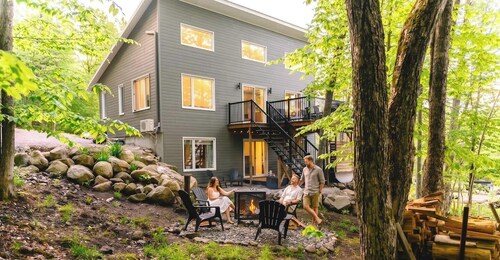 Java with Private Spa, Lake & Kayak
