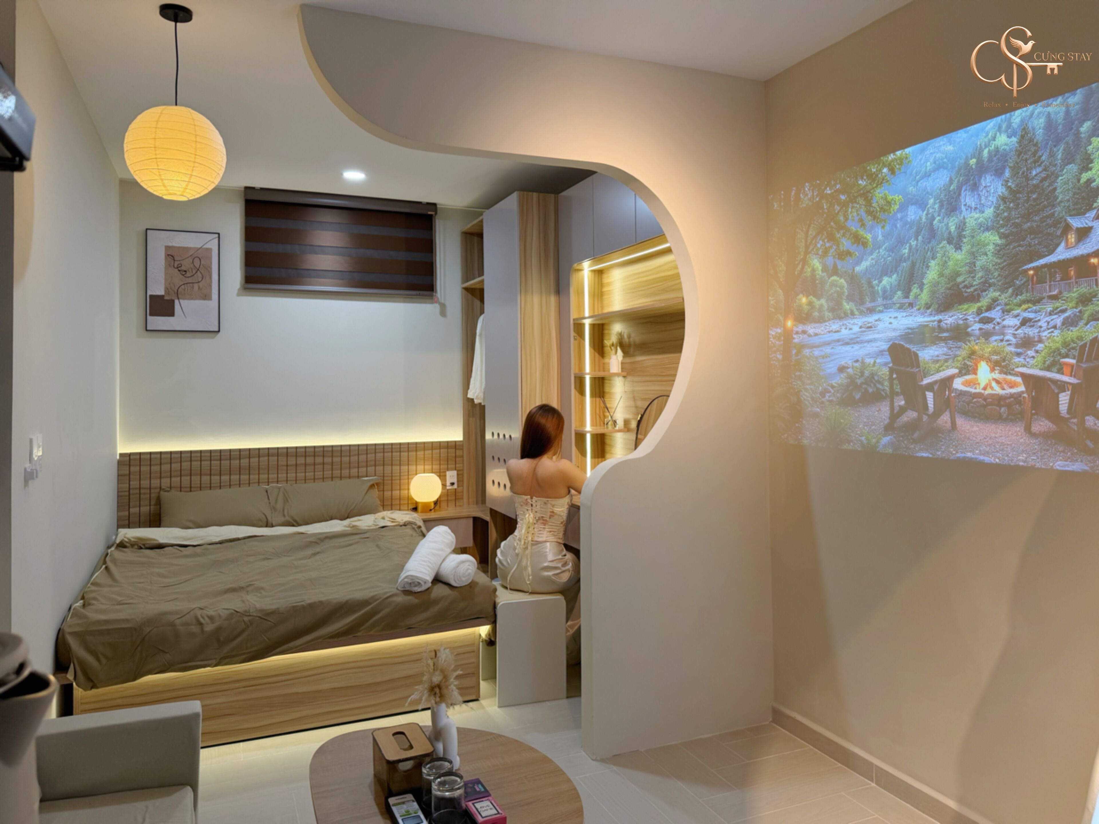 Luxe tweepersoonskamer, voor 1 persoon, keuken, op benedenverdieping | Luxe beddengoed, donsdekens, bedden met traagschuimmatrassen