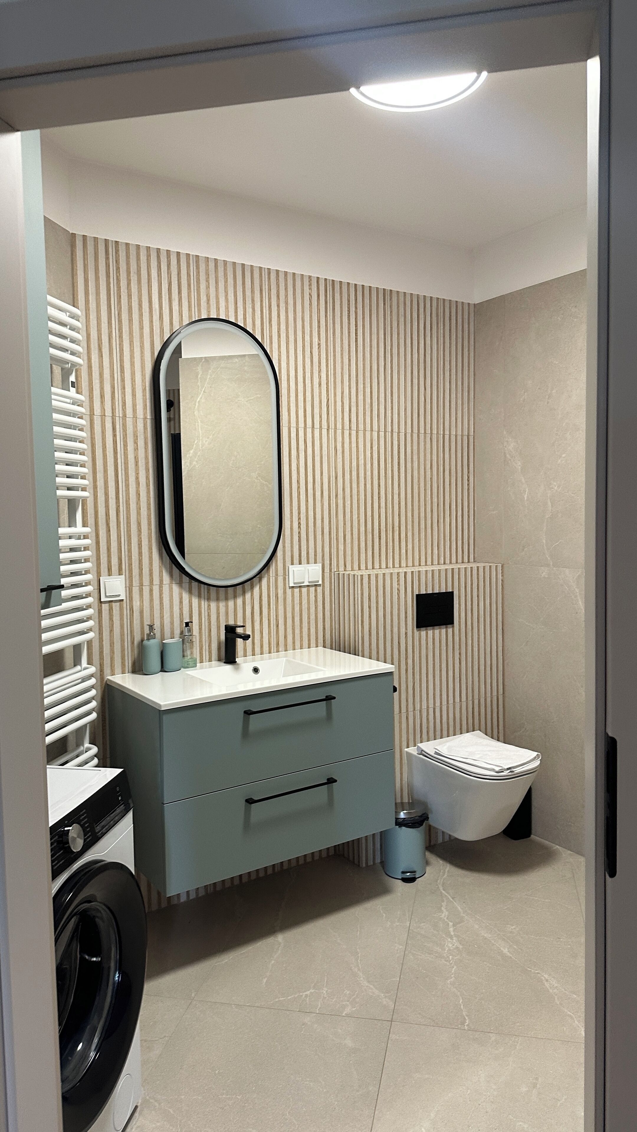 Deluxe Studio Suite, Courtyard View | Bathroom