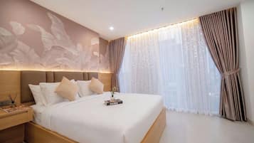 Free WiFi, bed sheets
