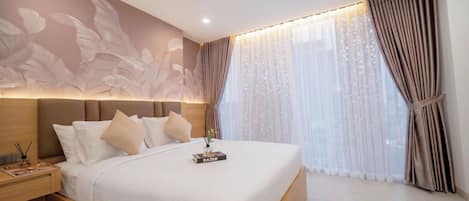 WiFi (free), bed sheets
