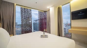 Habitación doble ejecutiva, 1 cama King size, vista al río | Vista al agua