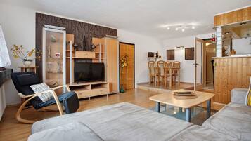 TV, DVD player