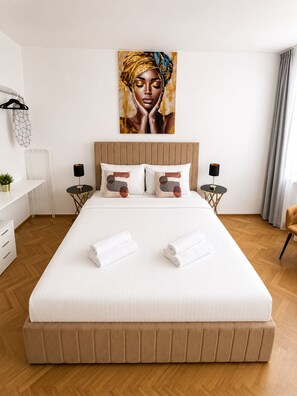 Estúdio superluxo, 1 cama Queen, para não fumantes | Camas com colchões de espuma com sistema de memória