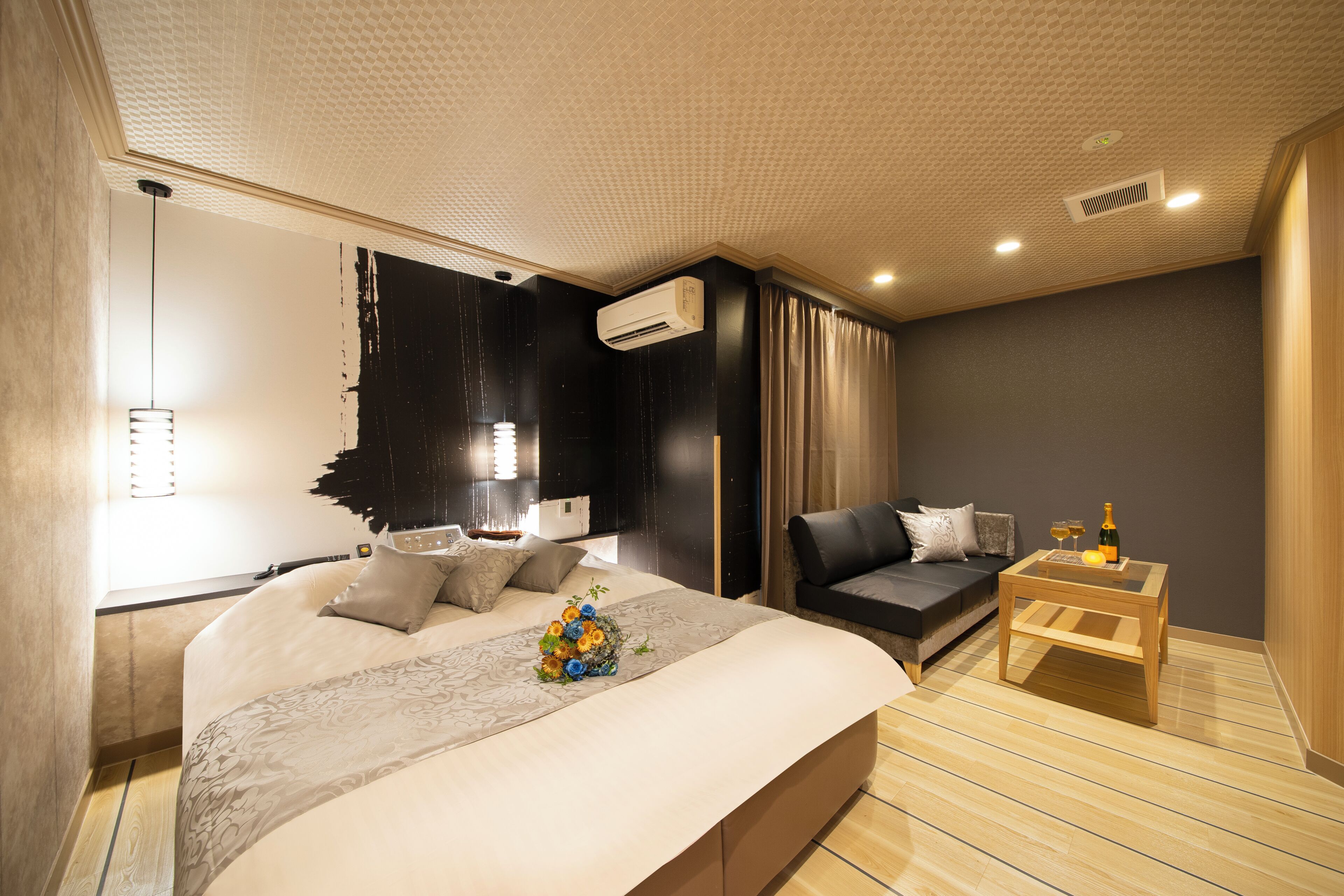 Standard Double Room | Free WiFi