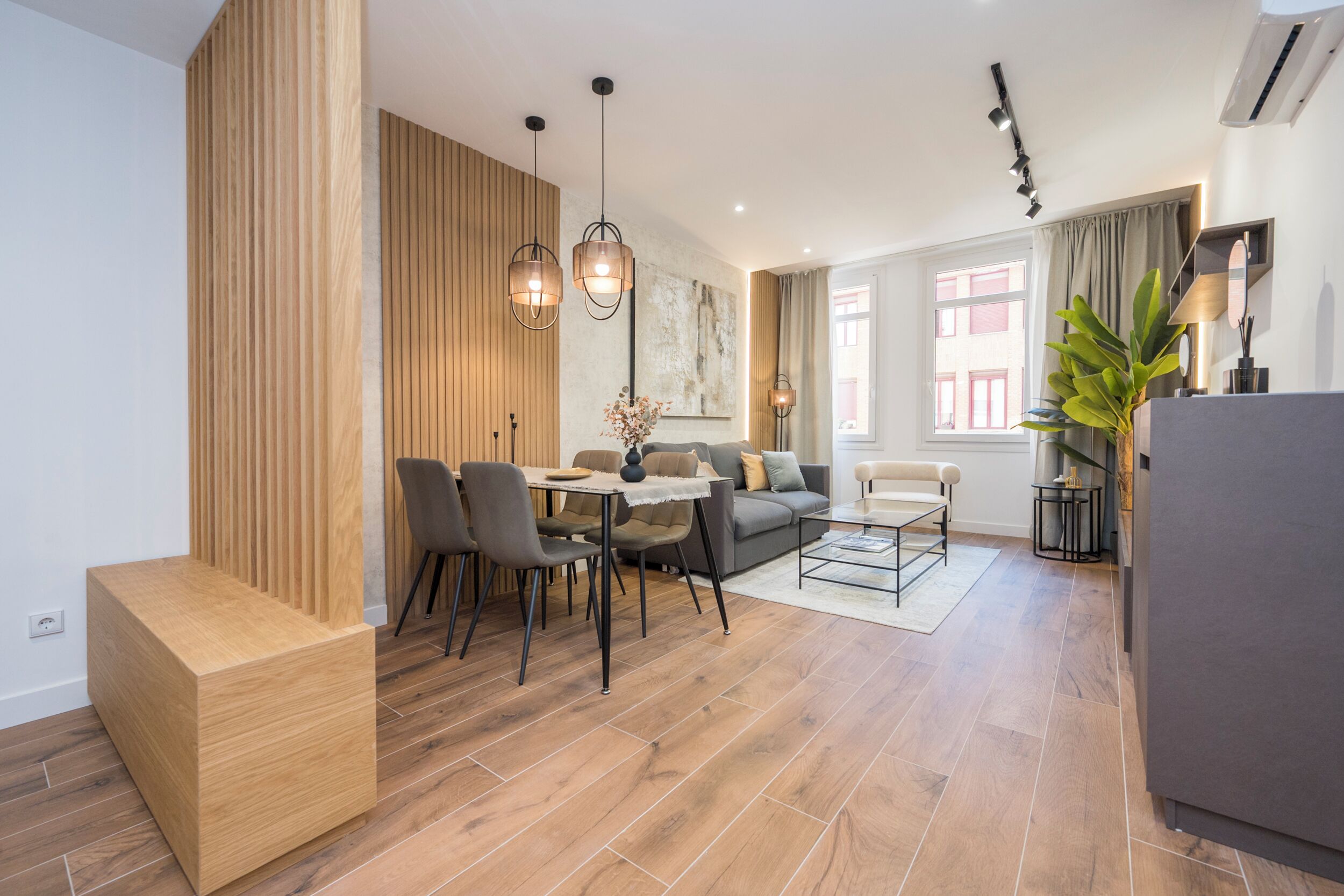 Deluxe Apartment | Interior
