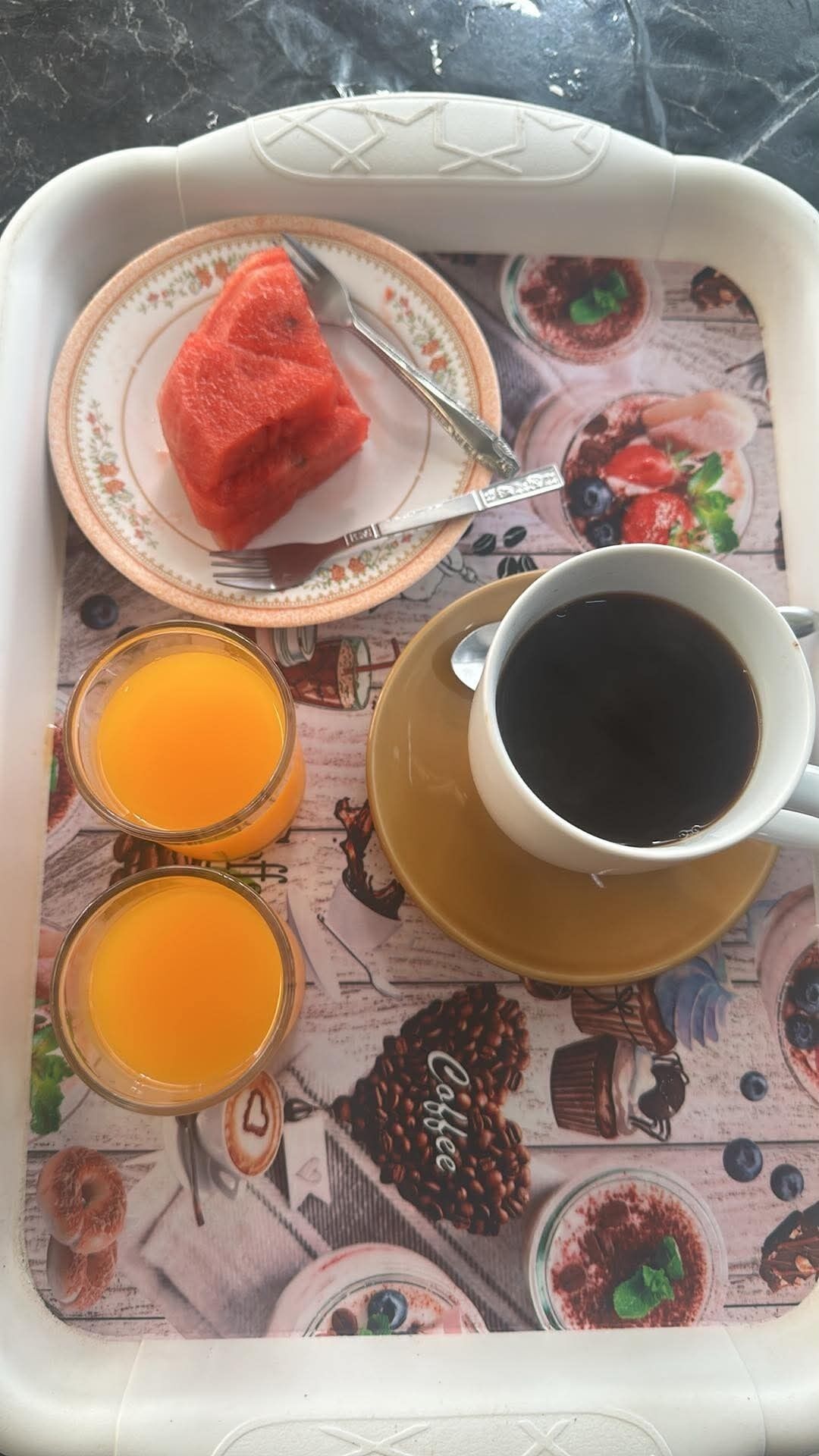 每日供應英式早餐 (費用另計)