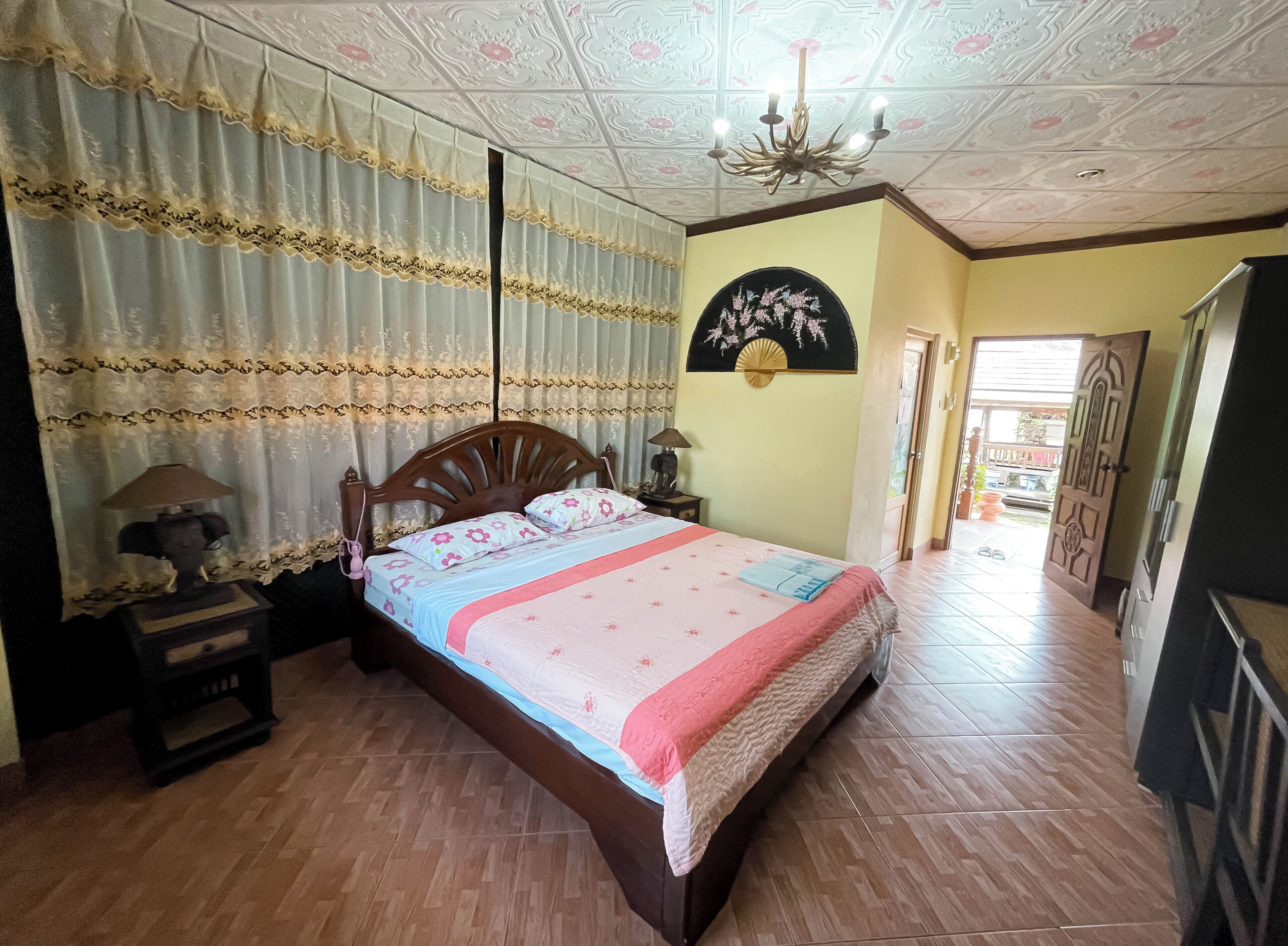 Basic-Doppelzimmer, Blick auf den Innenhof