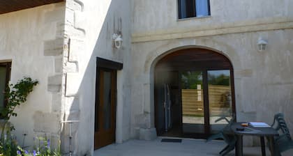 Ferienhaus „Grand Gîte in der Seenregion“ mit WLAN