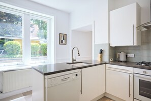 Apartment | Private kitchen - Sage & Ivory - Maida Vale (London)