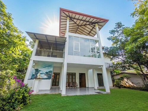Nilaro Holiday Resort