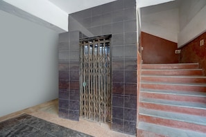 House | Reception
